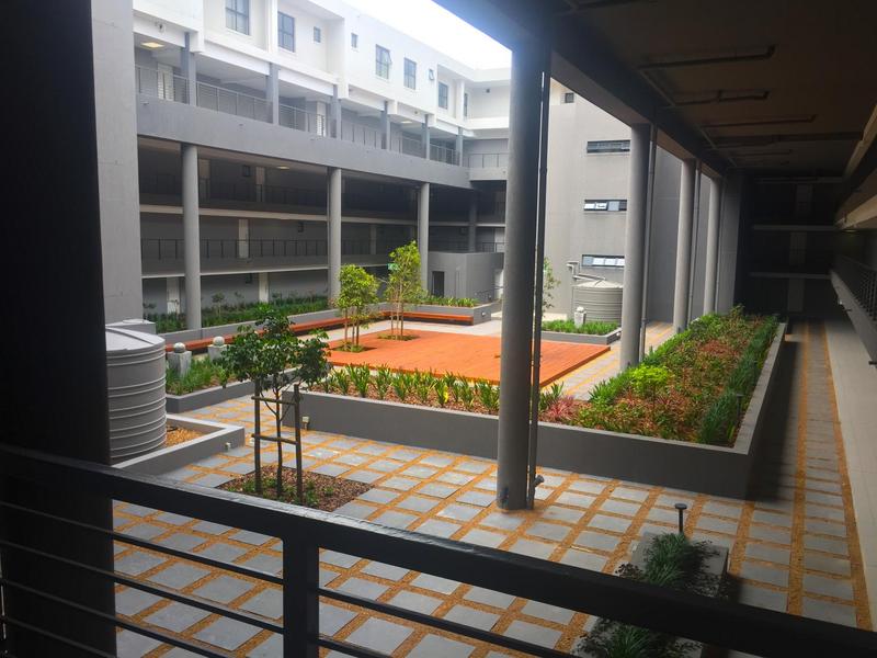 1 Bedroom Property for Sale in Kenilworth Western Cape